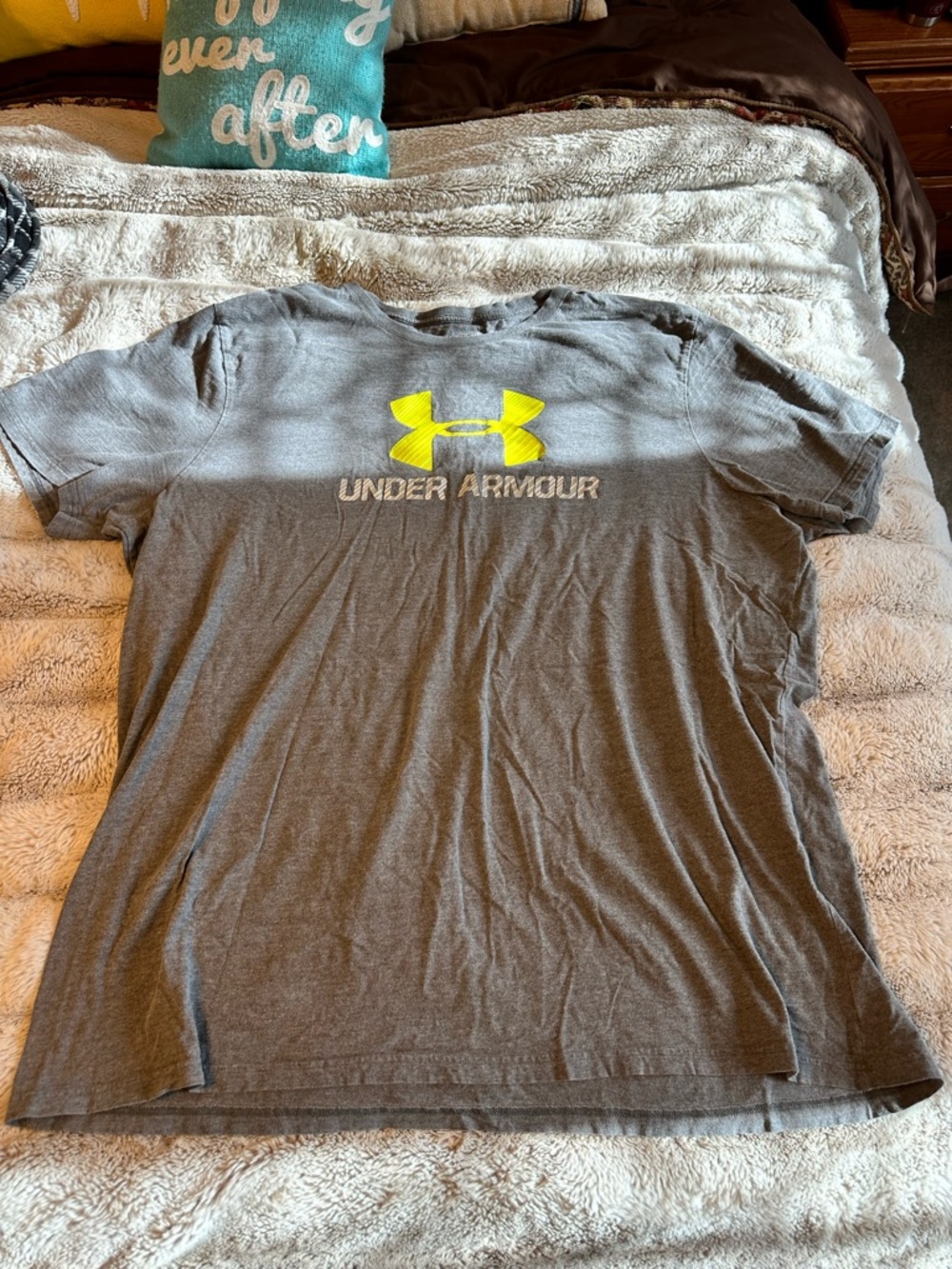 Under Armour Gray Short-Sleeve Tee with Neon Yellow Logo